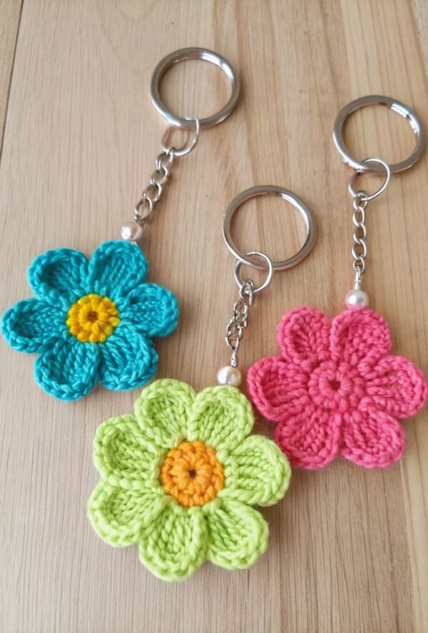 Porte clés et chouchou en laine